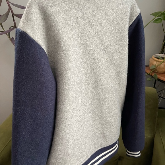 Old Navy Boys size L (10-12). Snap Front Bomber Jacket - Picture 4 of 6